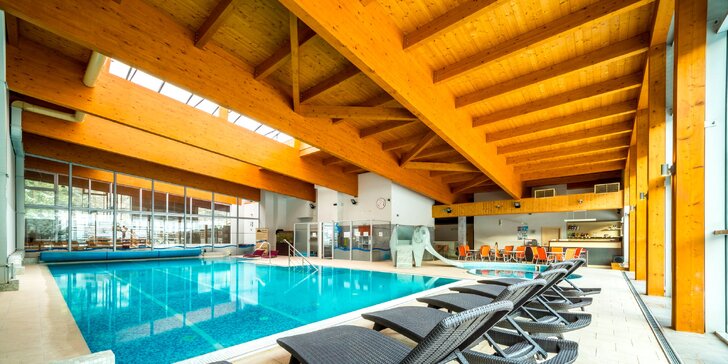 Za výlety a wellness do Javorníků: polopenze, bazén, sauna i sportovní aktivity