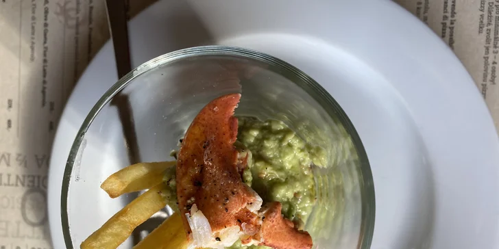 3chodové menu s humřími specialitami pro 2 osoby: s guacamole, salátem i těstovinami