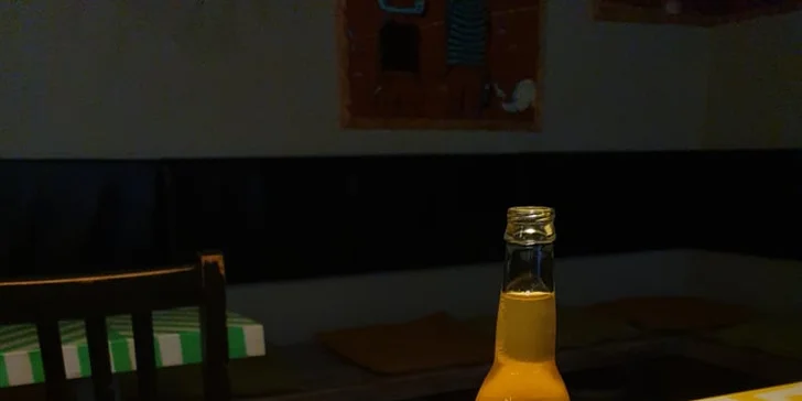 Bohatý Club sandwich se salátkem a nápojem pro 1 i 2 osoby na Žižkově