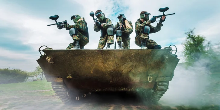 4 hodiny paintballu v Brně s komplet výbavou, kuličkami a občerstvením