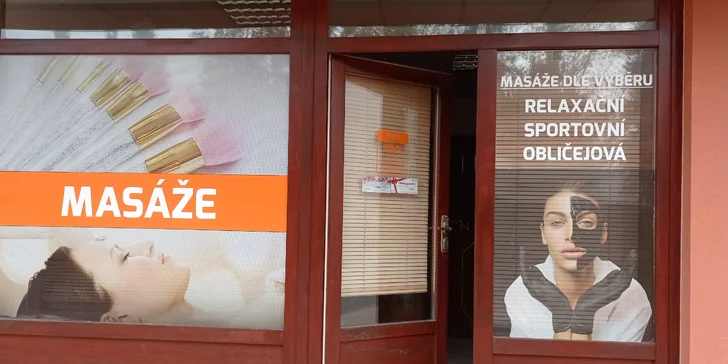 Dopřejte si zasloužený odpočinek: 30–90minutová masáž podle výběru nebo tejpování