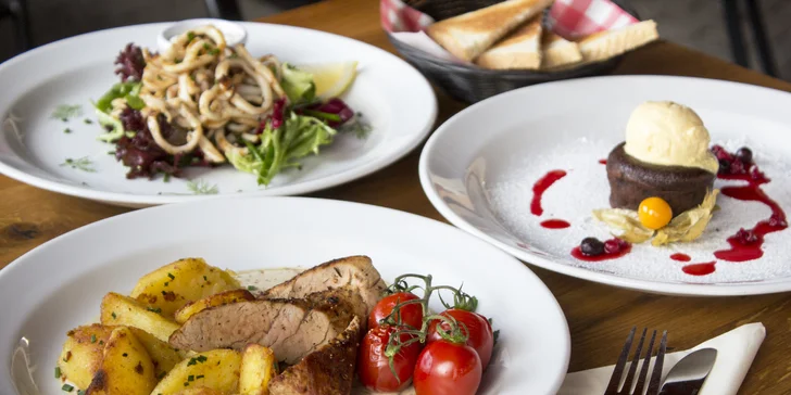 Grilované kalamáry, steak z panenky a čokoládový dort pro 1 či 2 osoby