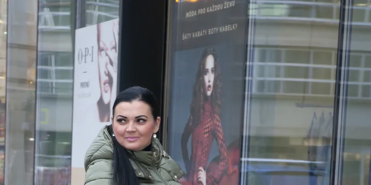 Odpoledne jako pro princeznu nebo filmovou hvězdu. Manikúra, vizážistka i možnost masáže a nového outfitu