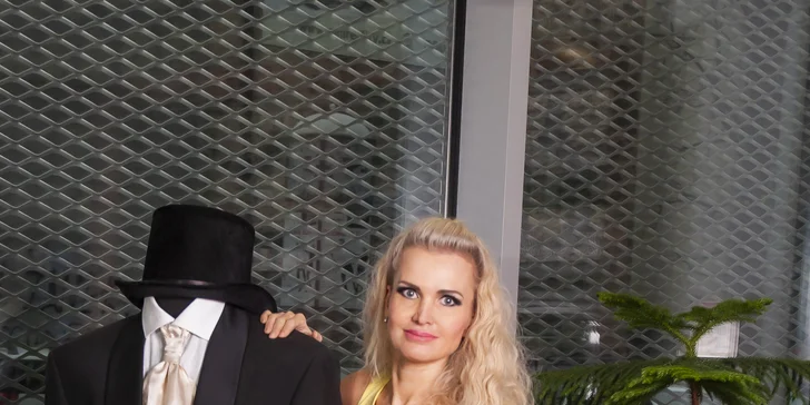 Odpoledne jako pro princeznu nebo filmovou hvězdu. Manikúra, vizážistka i možnost masáže a nového outfitu