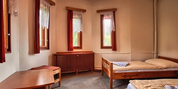 Zima i jarní prázdniny s polopenzí v Krkonoších: 4 nebo 7 nocí v Dolních Mísečkách