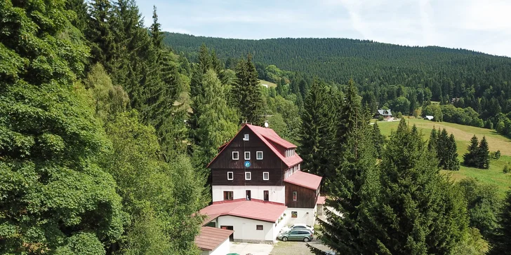 Aktivní dovolená s polopenzí v Krkonoších: 2 až 14 nocí v Dolních Mísečkách