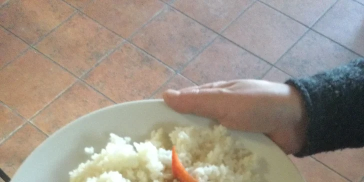 Polední menu dle výběru z denní nabídky Na Brusírně v Táboře: vývar, kulajda, řízek, smažák i další jídla