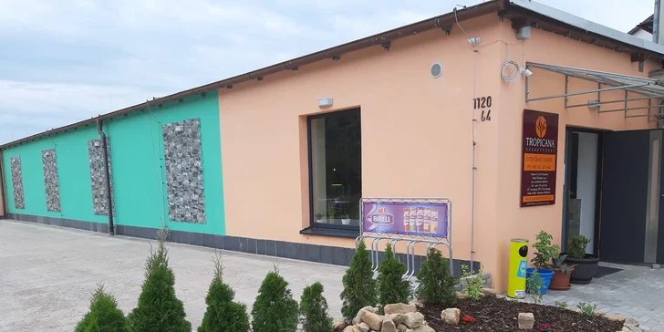 Hodina relaxace: velký saunový svět s 10 druhy saun, vířivkami a intimní atmosférou