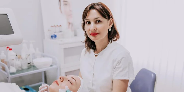 Permanentní make-up: oční linky, obočí pudrovou metodou i výplň rtů