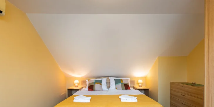 Pobyt v rodinném hotelu na Andělu: ubytování se snídaní pro 1 až 5 osob