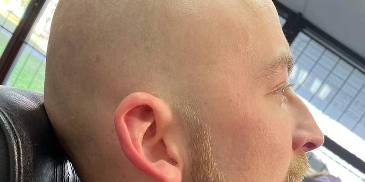 Pánský střih fade, vousy i kompletní barber péče s voskem, mytím, masáží hlavy a pleťovou maskou