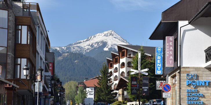 Na lyže do Bulharska: autobusem či letecky, 4* hotel s polopenzí a wellness, 300 m od lanovky