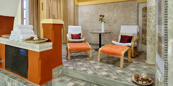 Luxusní pobyt na Malé Straně: 60 min. v privátním wellness a bohaté snídaně