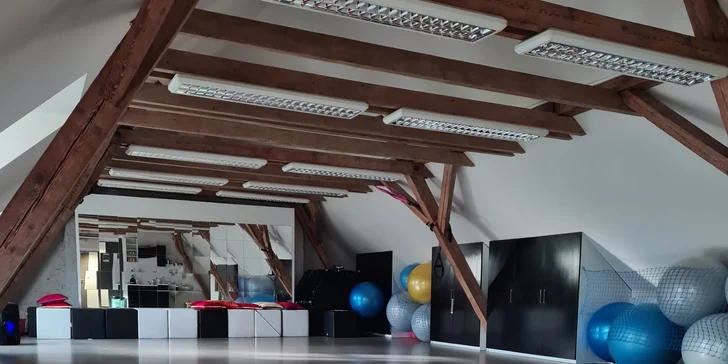 Zábavné a efektivní cvičení na laně: 1 nebo 5 lekcí jump bungee workout