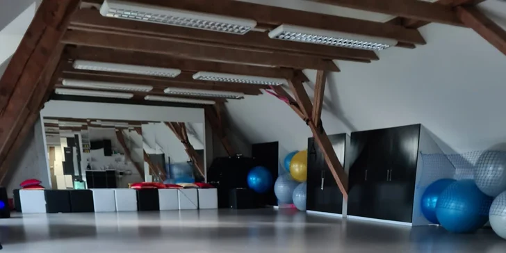 Zábavné a efektivní cvičení na laně: 1 nebo 5 lekcí jump bungee workout