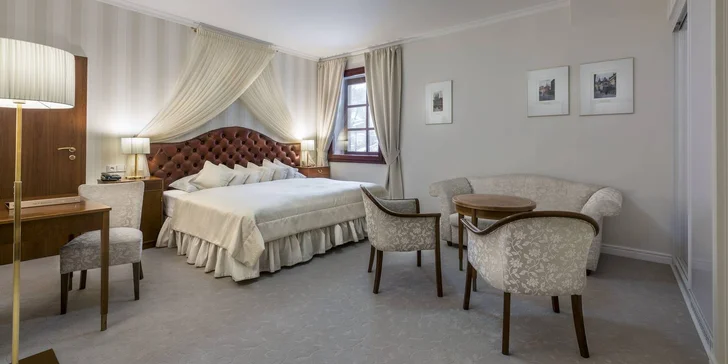 Luxusní pobyt na Malé Straně: 60 min. v privátním wellness a bohaté snídaně