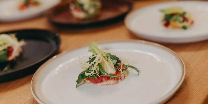 Vytříbené menu na zámku: 4 nebo 5 chodů i vinné párování, kuchař z michelinské restaurace