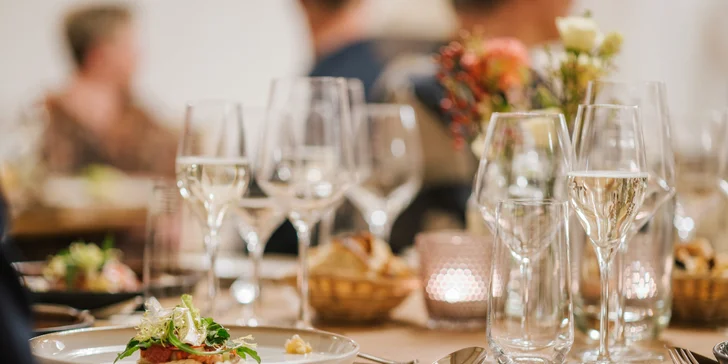 Vytříbené menu na zámku: 4 nebo 5 chodů i vinné párování, kuchař z michelinské restaurace