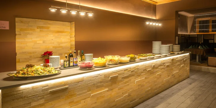 Dovolená v rakouských Alpách: 3* hotel s polopenzí a wellness, 600 m od lanovky