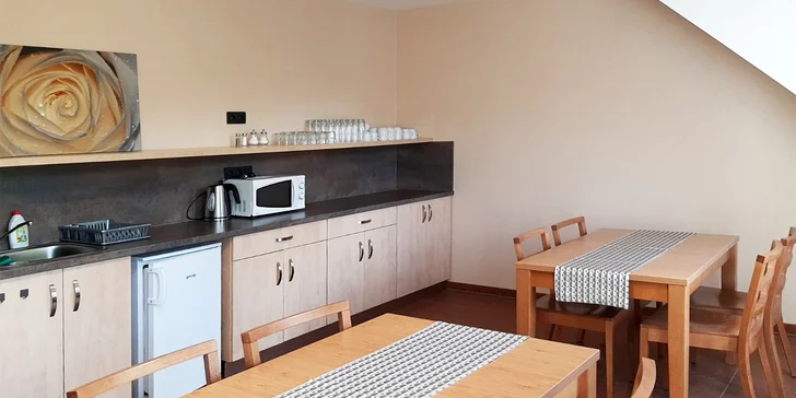 Krásy Jeseníků od podzimu do léta: pobyt se snídaní a wellness pro pár i rodinu