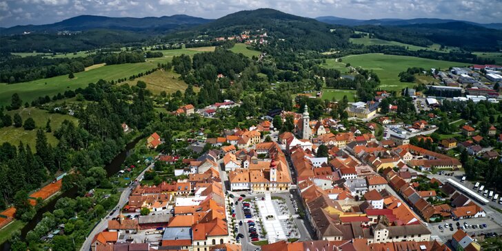 Luxusní odpočinek v jižních Čechách pro dva i rodinu se stravou i wellness