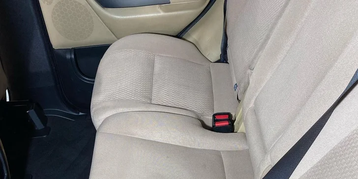 Auto jako nové: čištění interiéru, mytí exteriéru i ochrana laku