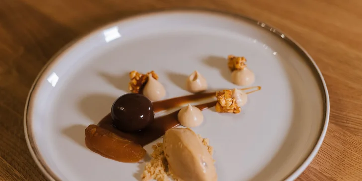 Vytříbené menu na zámku: 4 nebo 5 chodů i vinné párování, kuchař z michelinské restaurace