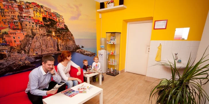 Dentální hygiena + pískování zubů pomocí Air-Flow + sada dentálních pomůcek