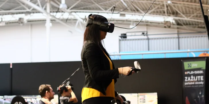 Virtuální realita i simulátory: vstup do herny pro jednoho i celou rodinu