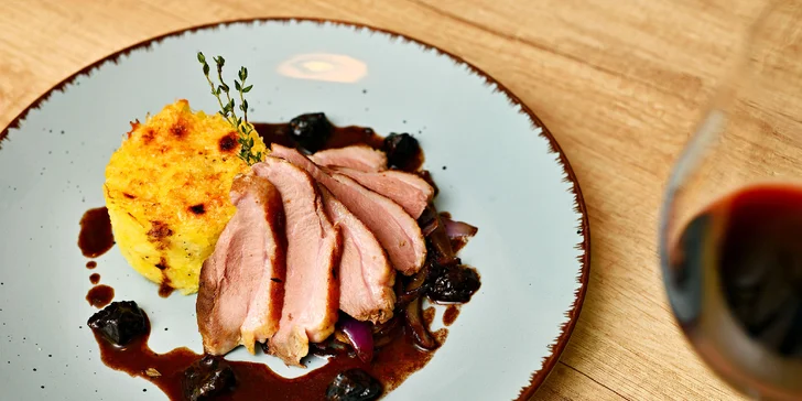 Degustační menu dle výběru i s možností vinného párování pro 2 osoby