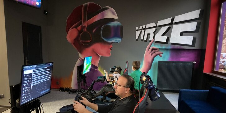 Hodina ve virtuální realitě se dvěma VR sety HTC: zábava pro 2–4 hráče