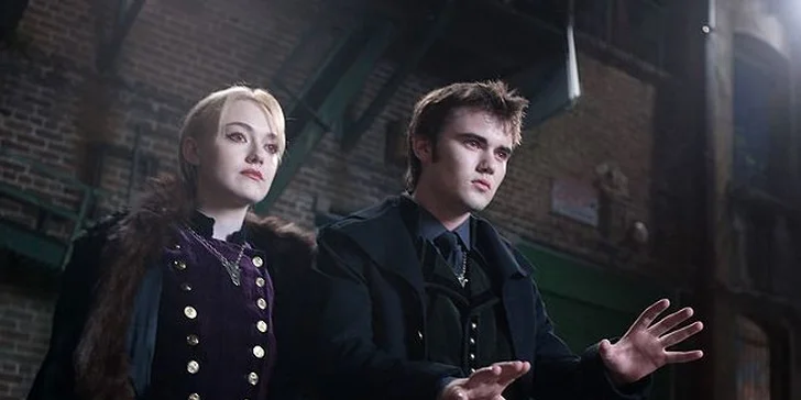 2 lístky na film Twilight Sága: Rozbřesk - 2. díl