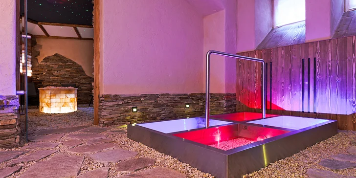 Privátní spa s vířivkou, saunou, solnou terapií a masáží pro dva