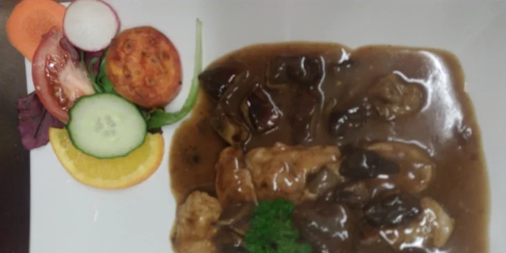 Otevřené vouchery do rodinné restaurace Vulkán: 500 nebo 1000 Kč na české pochoutky