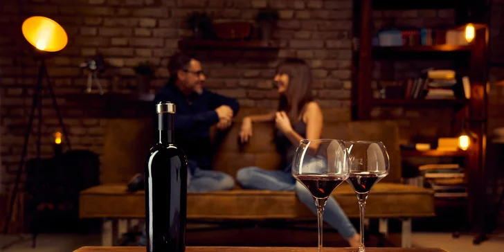 Noční rozvoz alkoholu, CBD a jídla v Ostravě a blízkém okolí: otevřené vouchery na 500–1000 Kč