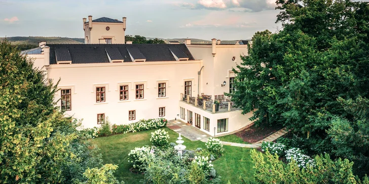 Zážitkové 4chodové menu na zámku: romantické prostředí, italský šéfkuchař a sezónní jídla