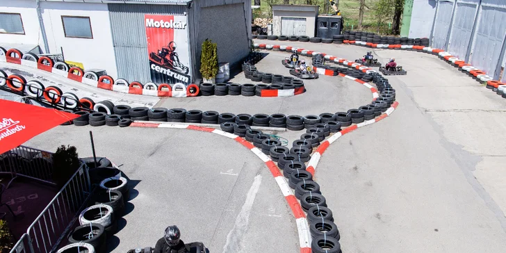 Rozjeďte to: 10–45 minut adrenalinové jízdy v motokáře kubatury 200 cm³ na vymakané trati