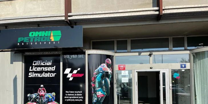 Jízda na oficiálním simulátoru Moto GP: až 70 min. adrenalinu pro 1 osobu