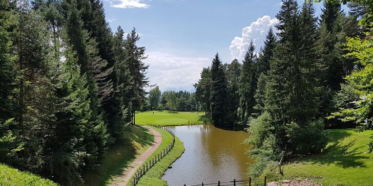 Pobyt s neomezeným wellness i golfem v Karlových Varech v Cihelny Golf & Wellness Resort