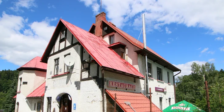 Dovolená v Krkonoších plná výletů: rodinný penzion s polopenzí