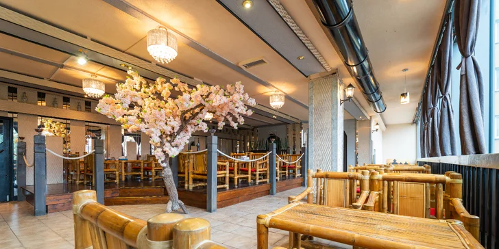 Otevřený voucher do asijské restaurace v hodnotě 200 nebo 500 Kč