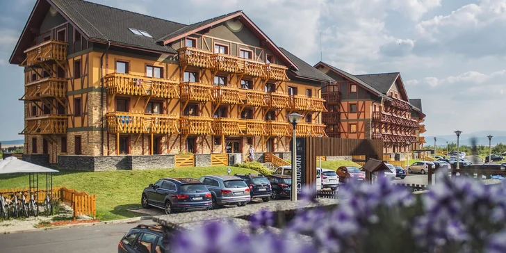 Pobyt v Tatrách pro dva či rodinu: vybavené apartmány, jídlo i wellness