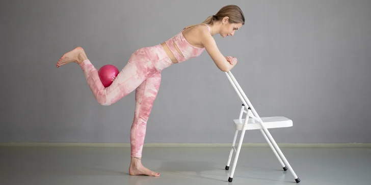 Jóga, posilování i HIIT online: členství na 1-12 měsíců na platformě YOGAMEHOME