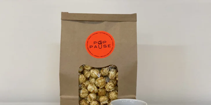 Slaný nebo sladký popcorn, káva či nápoj dle výběru i milkshake