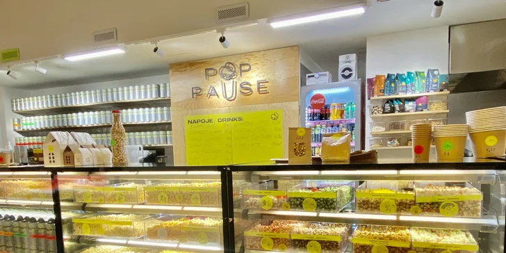 Slaný nebo sladký popcorn, káva či nápoj dle výběru i milkshake