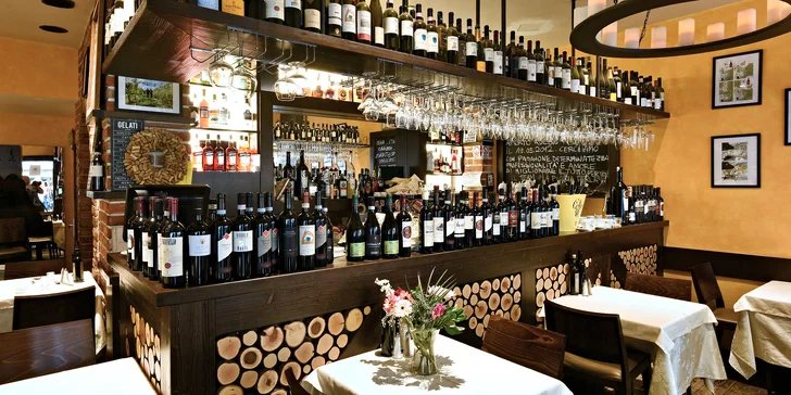 Gurmánské tříchodové menu u Václaváku: carpaccio, mořské plody či steak, dezert i prosecco