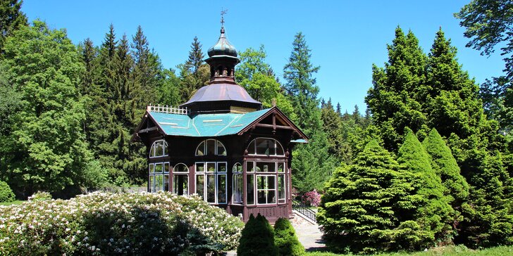 Krásná příroda a klid Karlovy Studánky: pobyt s polopenzí i vstupem do Thermal parku