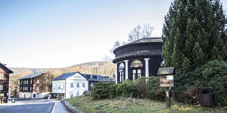 Krásná příroda a klid Karlovy Studánky: polopenze i vstup do Thermal Parku