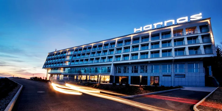 Léto nebo podzim v Polsku: krásný hotel s výhledem, snídaně i vstup do aquaparku