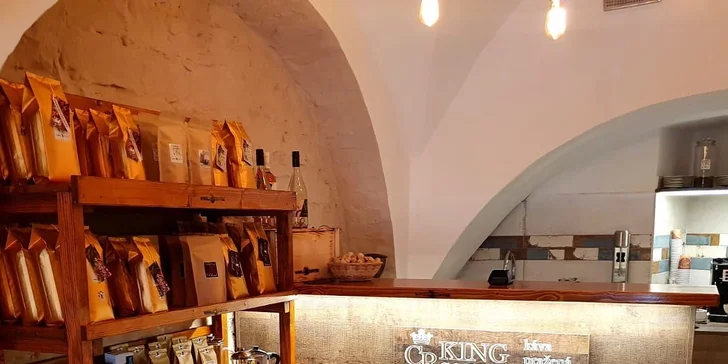 Exkurze do pražírny kávy World Coffee Medlešice a taneční večer